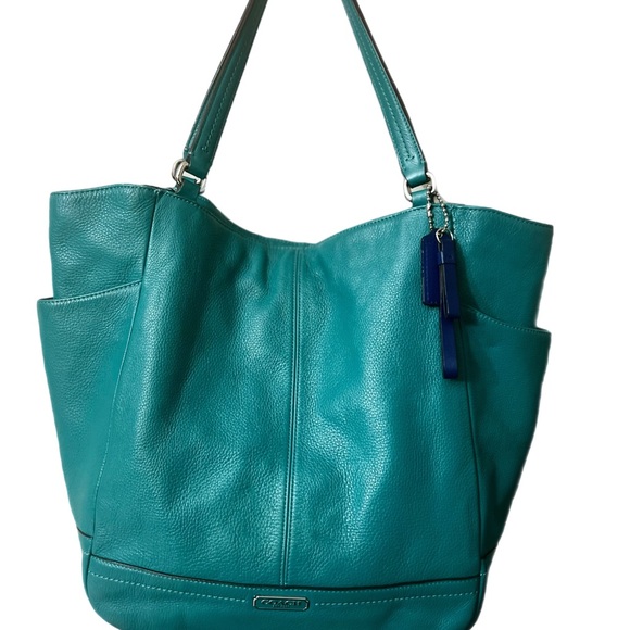Coach Park Carrie Green Leather Tote Shoulder Bag H1381-F23662 Stylish Handbag - Picture 1 of 9